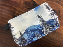 Load image into Gallery viewer, Snowy Pass Bag
